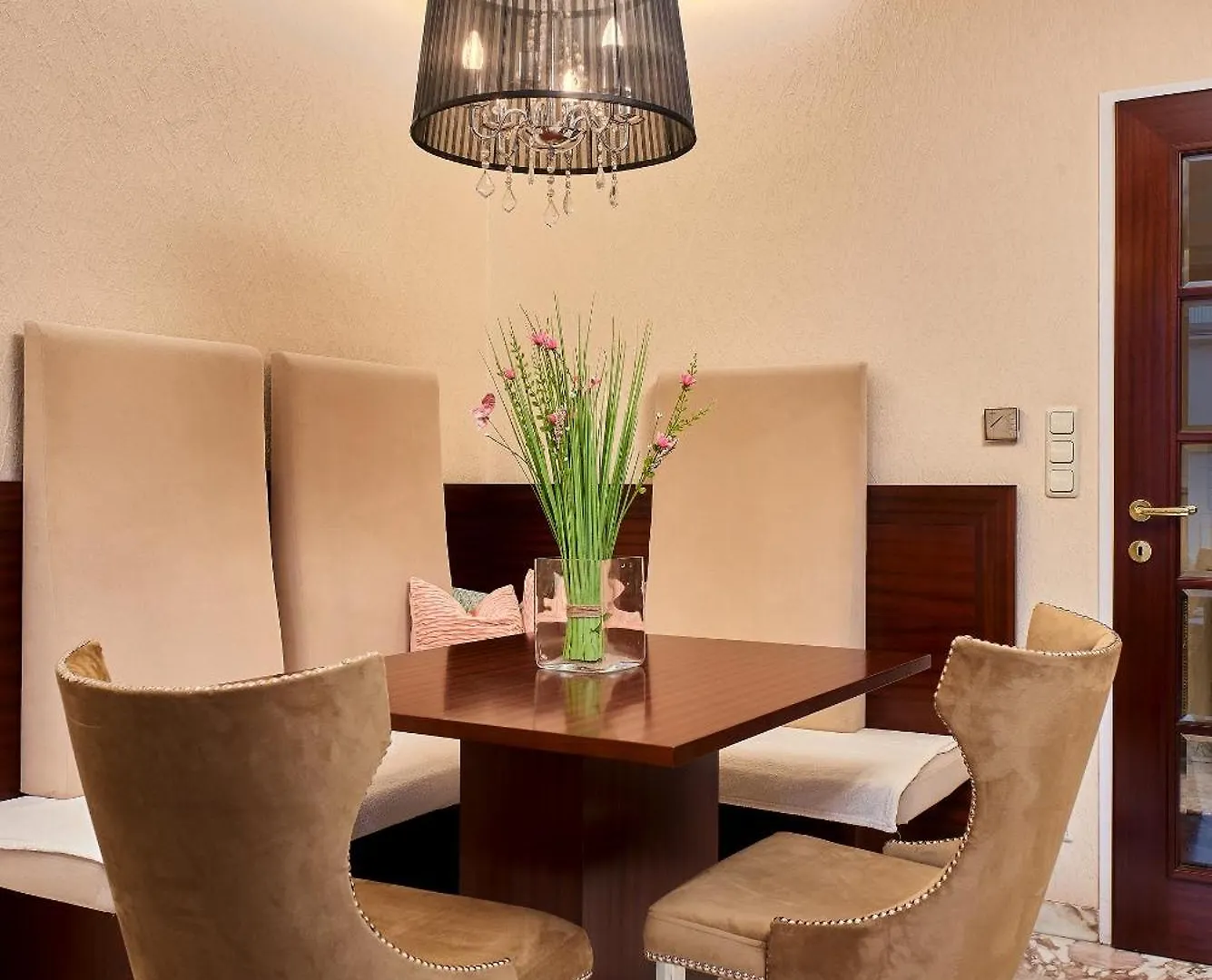 Vienna Prestige Central Luxury Apartment W Free Parking In Innere Stadt Austria
