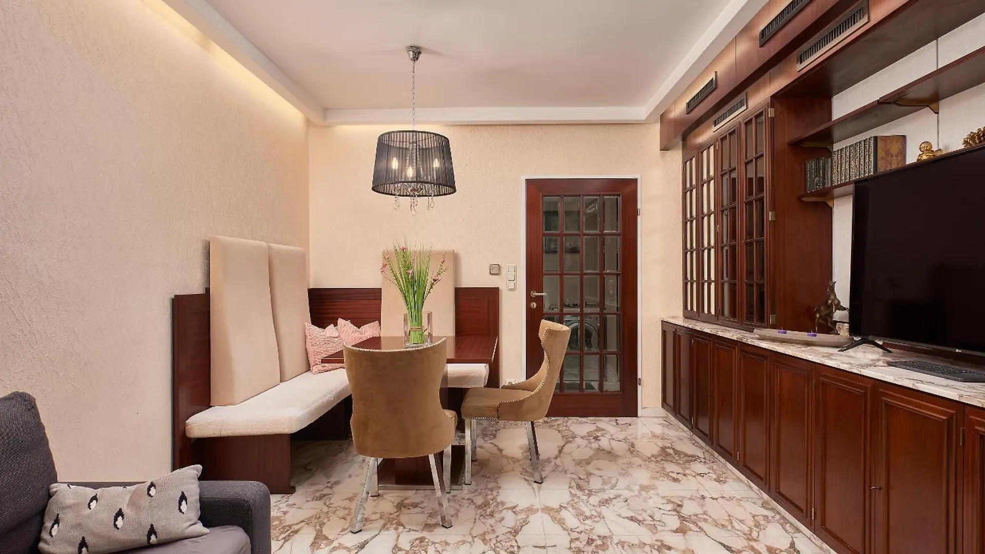 Vienna Prestige Central Luxury Apartment W Free Parking In Innere Stadt