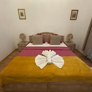 Apartment Opera, Wien